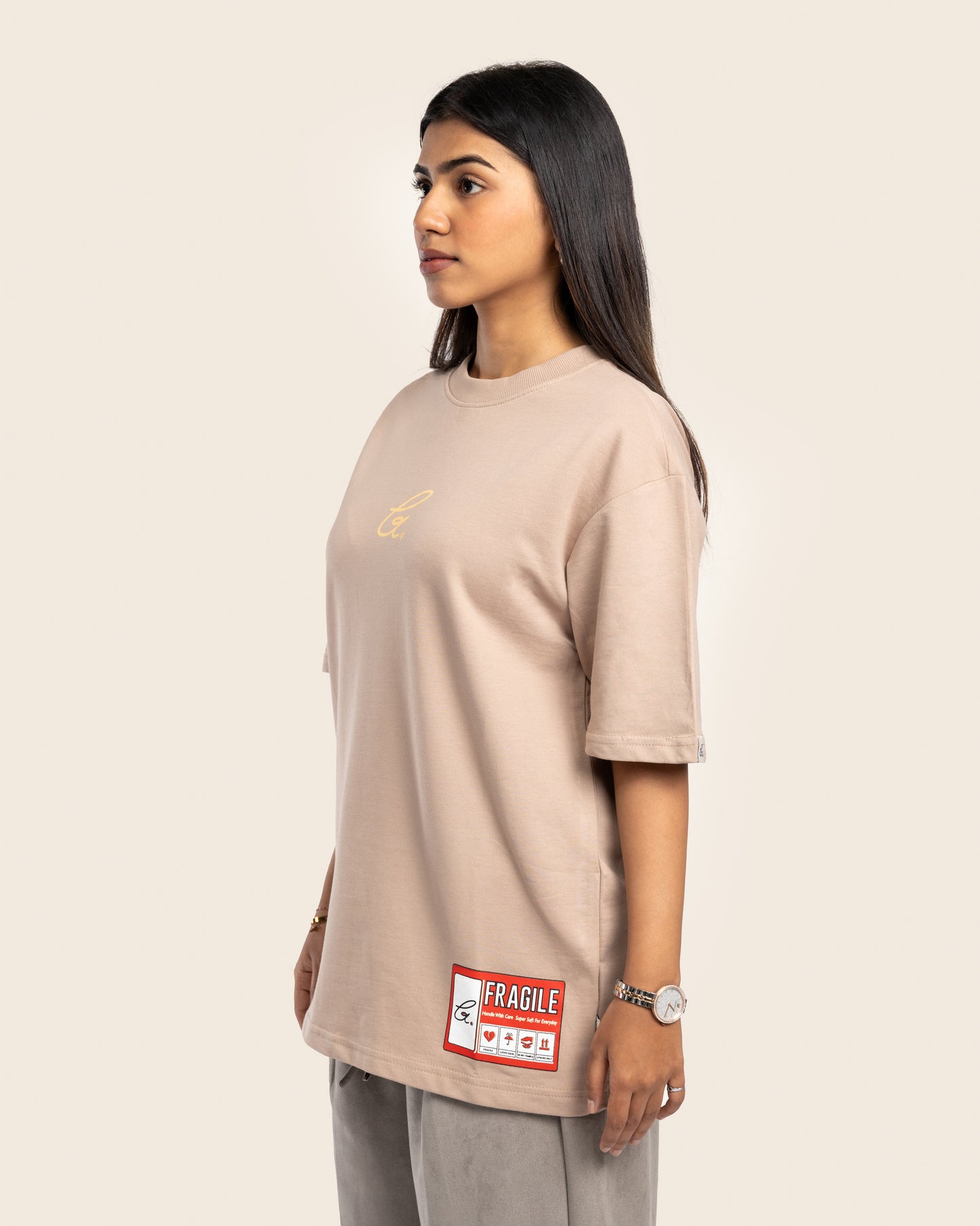 Fragile Tee 'Calm'