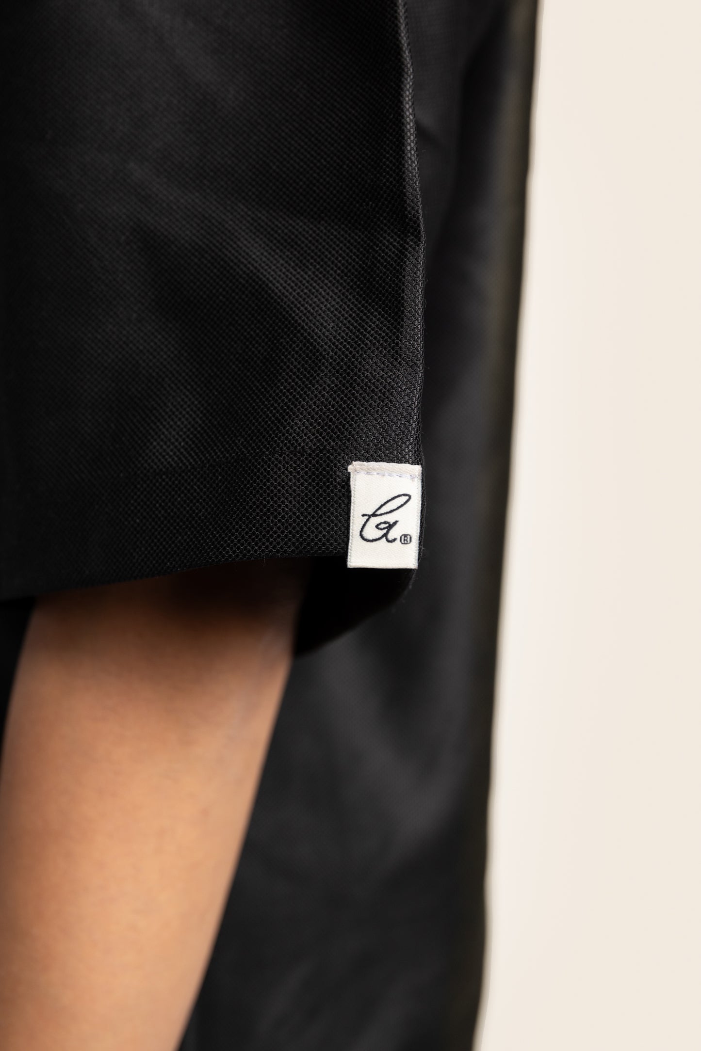 Pyro Shirt in Snake Black