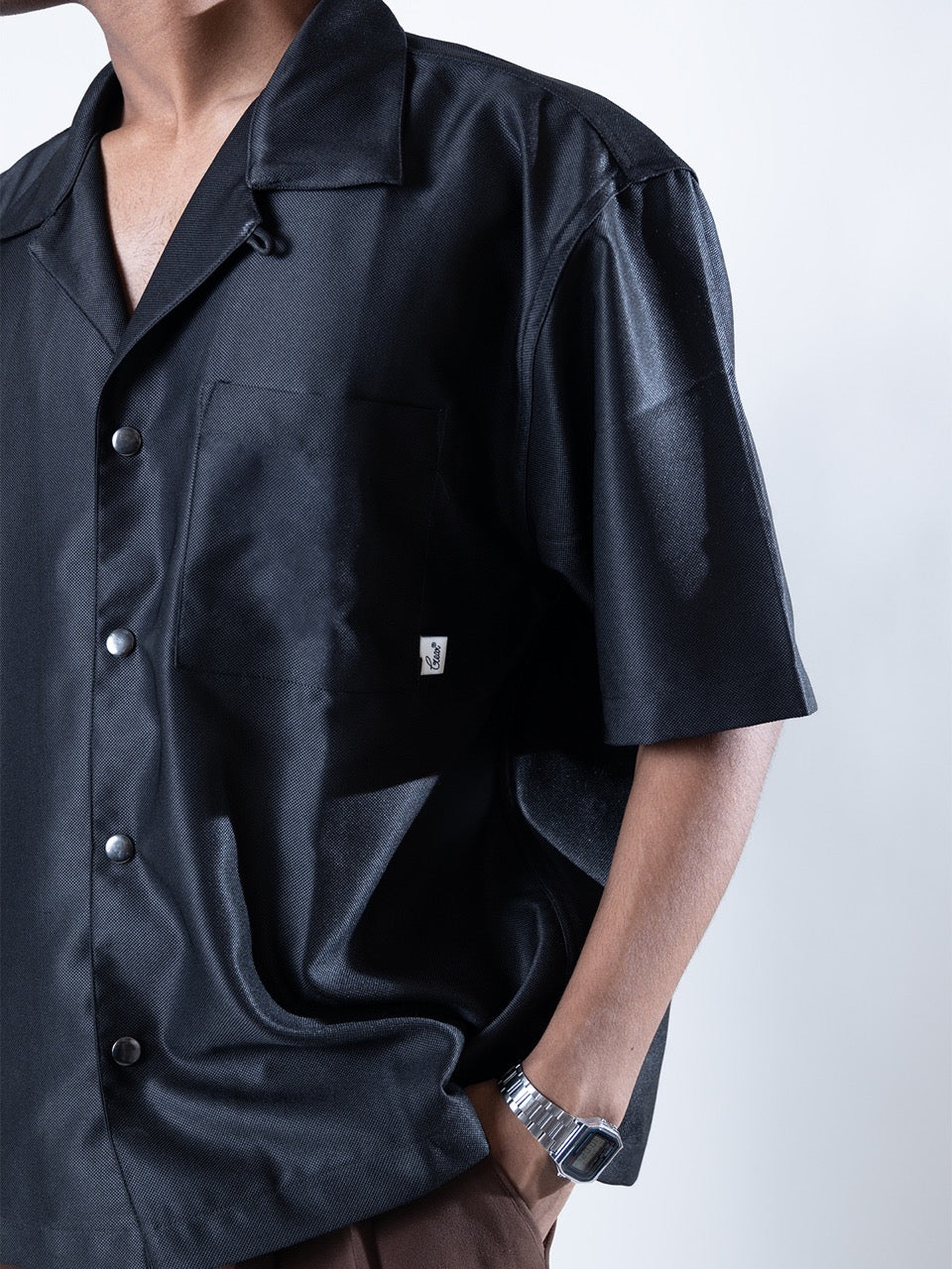 Pyro Shirt in Snake Black
