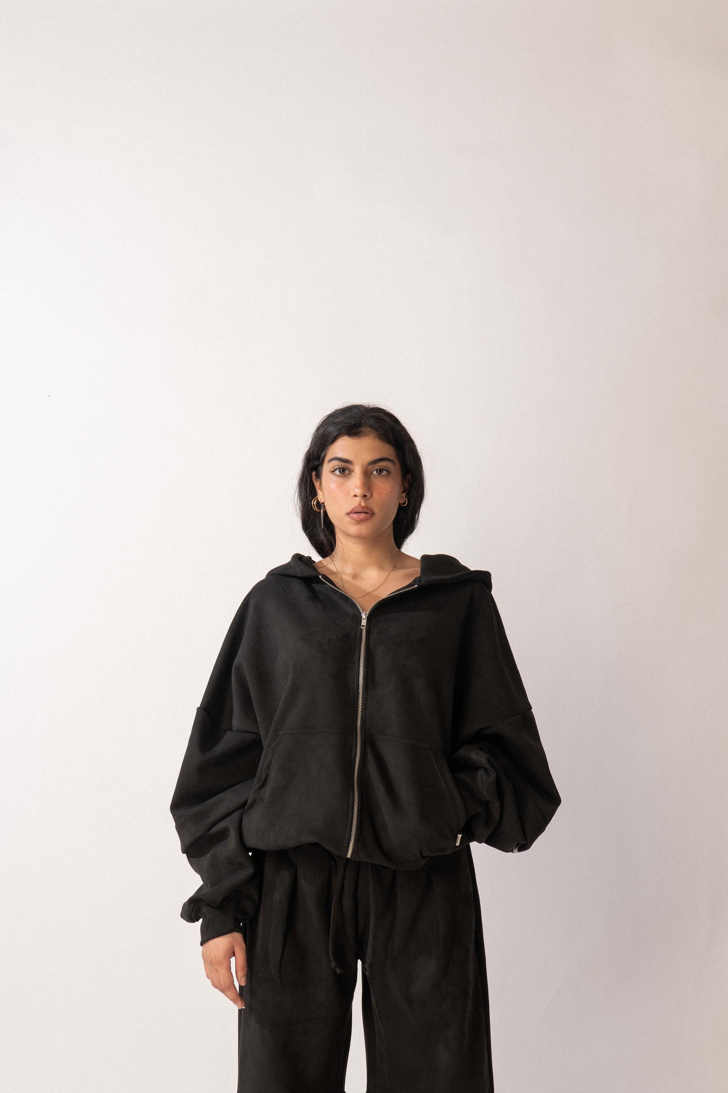 Snob Zippers 'Off Black'